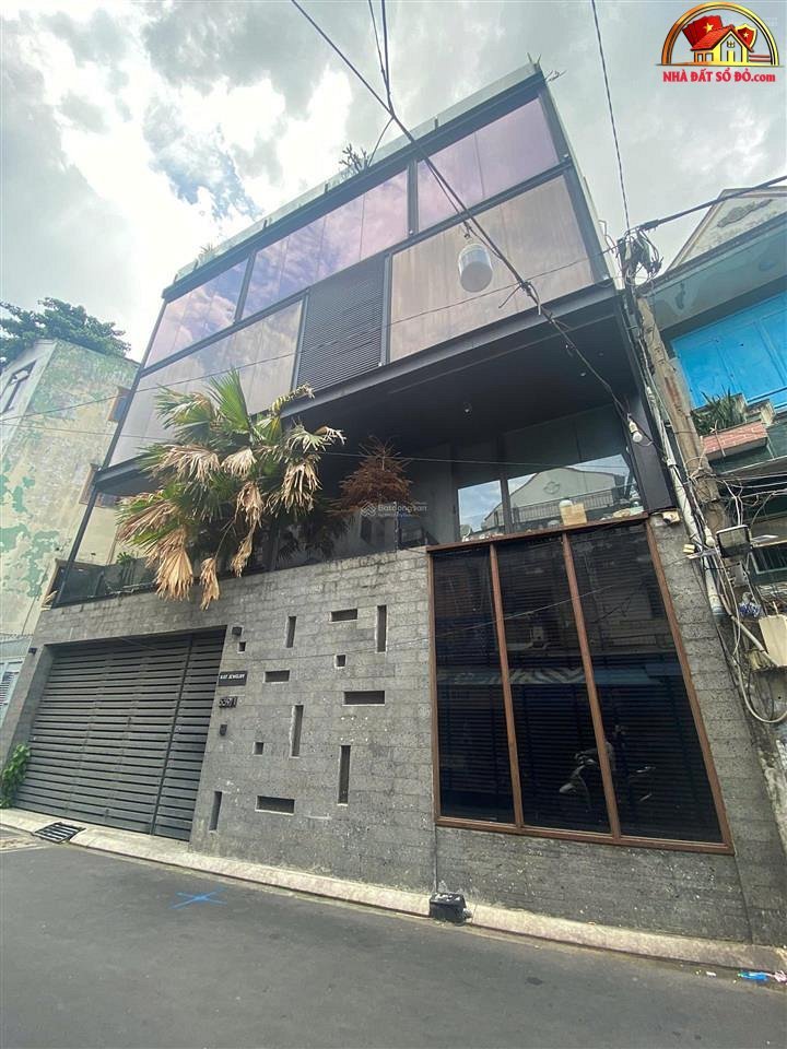 Nhà mặt tiền 135m², 9 phòng ngủ, 24 tỷ, vị trí đắc địa gần sân bay – NHÀ ĐẤT BẤT ĐỘNG SẢN SỔ ĐỎ