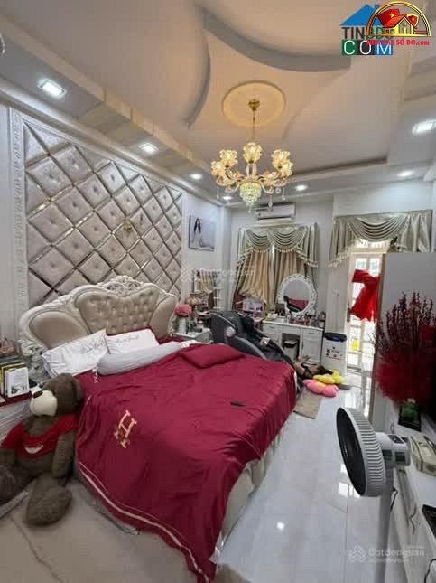 Nhà Hẻm Xe Hơi 3 Tầng Gần Aeon Mall – Giá Chỉ 8.7 Tỷ – Quận 8