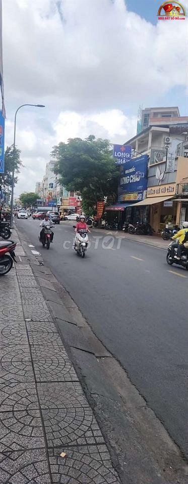 Bán nhà mặt tiền 130m2, giá cực tốt 32 tỷ – Quận Tân Bình – NHÀ ĐẤT BẤT ĐỘNG SẢN SỔ ĐỎ