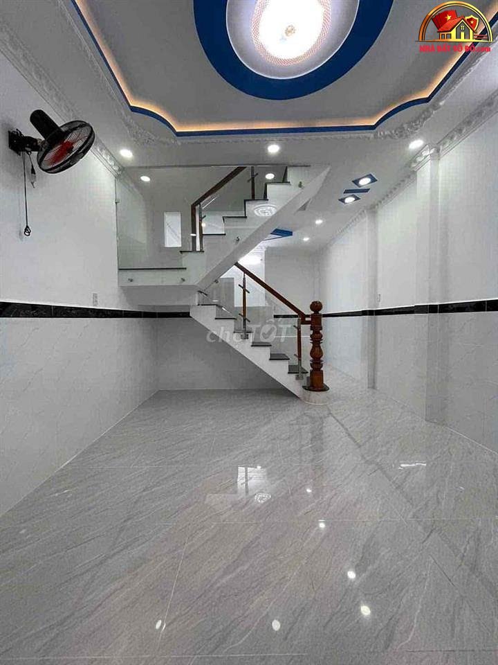 Nhà đất sổ đỏ Quận 12 TP.HCM giá 1.25 tỷ 35m2 2PN