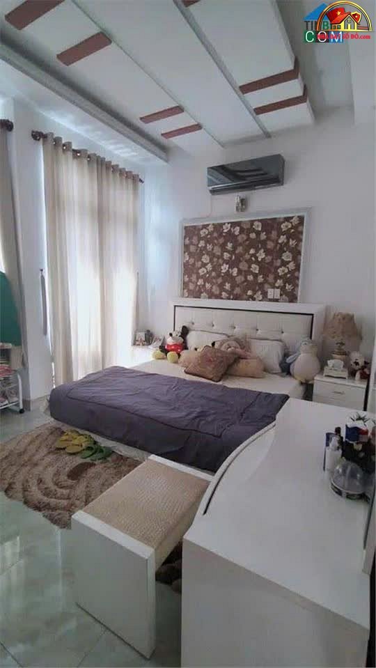Bán nhà đất sổ đỏ Quận 7 Hồ Chí Minh, 51m², 6.2 tỷ