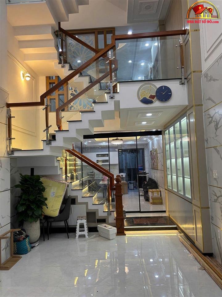 Nhà đất sổ đỏ 5 tầng tại Đường Số 6, Bình Hưng Hòa B, Bình Tân, TP.HCM