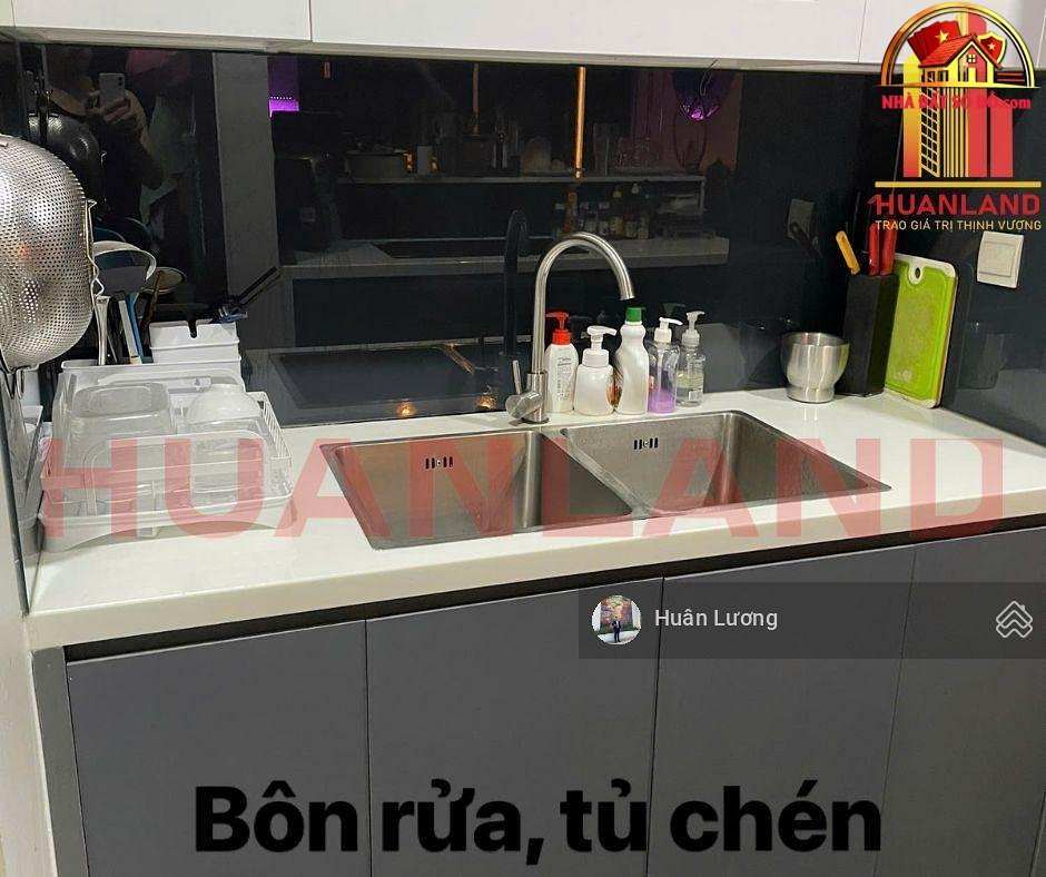 Bán căn hộ 2PN đầy đủ nội thất tại Hà Đô Centrosa Quận 10