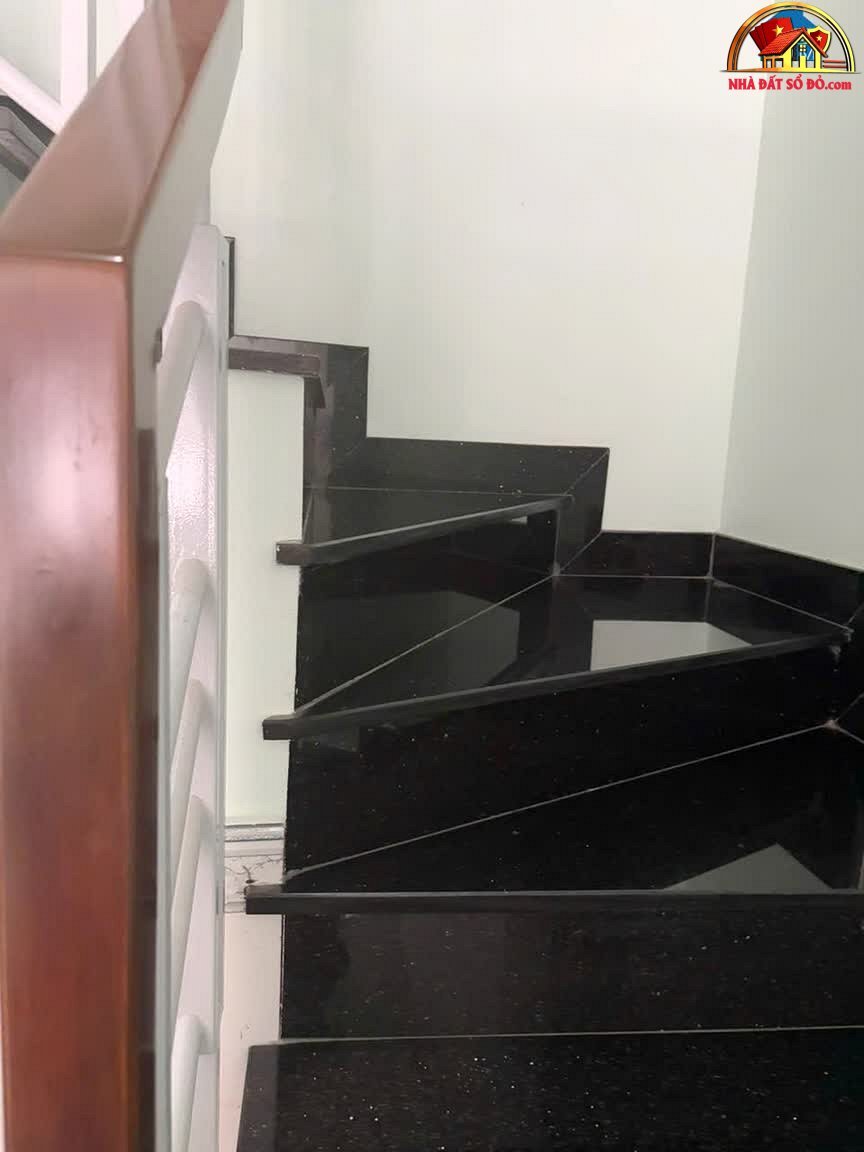 Nhà đất sổ đỏ Quận 8 TP.HCM – Bán nhà 4 tầng gần mặt tiền Tùng Thiện Vương