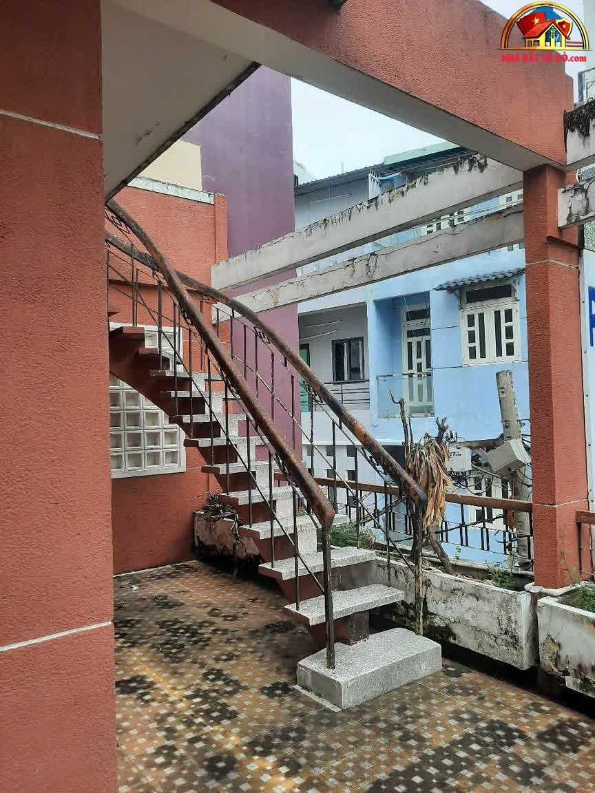 Bán nhà đất sổ đỏ Quận 5 Hồ Chí Minh với giá 15.7 tỷ