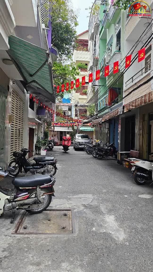 Nhà mặt phố sổ đỏ Quận 4 Hồ Chí Minh diện tích 32 m² giá 7.999 tỷ