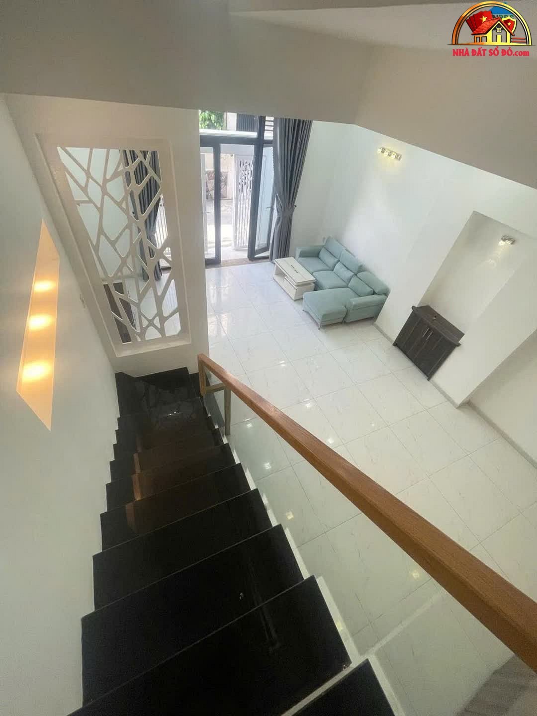 Nhà đất sổ đỏ Ngũ Hành Sơn Đà Nẵng 3 tầng gần biển giá 5.5 tỷ
