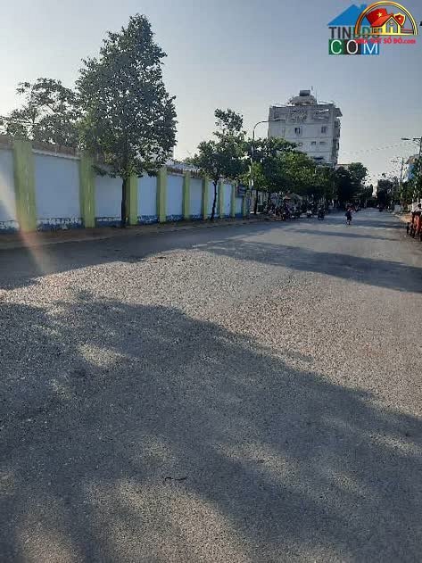 Nhà đất sổ đỏ Quận 8 TP.HCM, lô góc mặt tiền 178m² chỉ 7.1 tỷ
