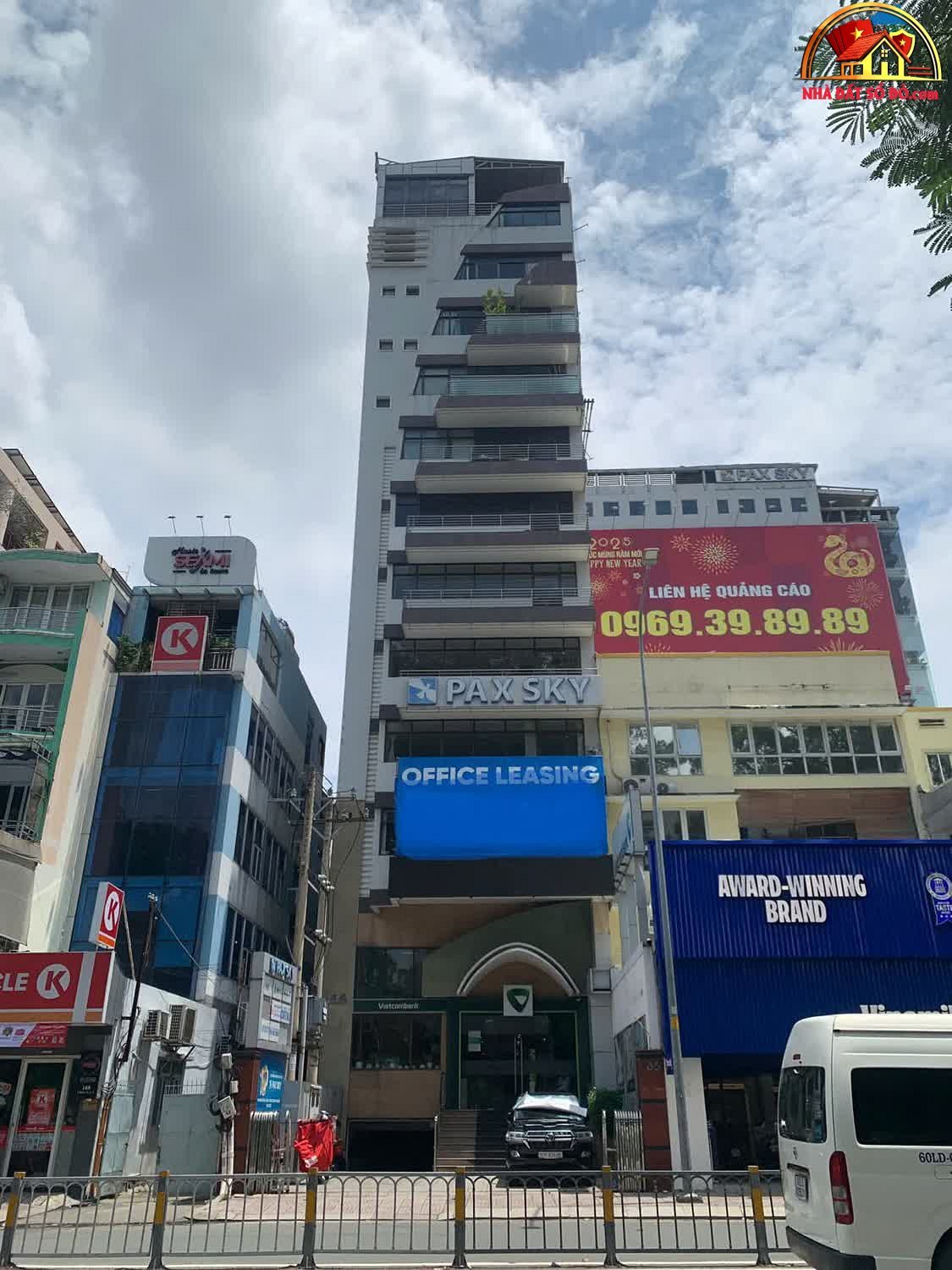 Nhà đất sổ đỏ Quận 3 – Bán tòa nhà góc 2 mặt tiền 285m2