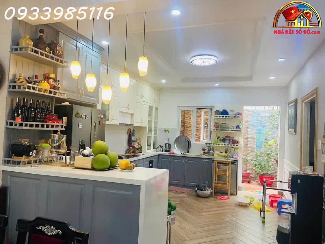 Bán nhà mặt phố sổ đỏ Quận 2, Hồ Chí Minh – Biệt thự 1215 m² giá 30 tỷ