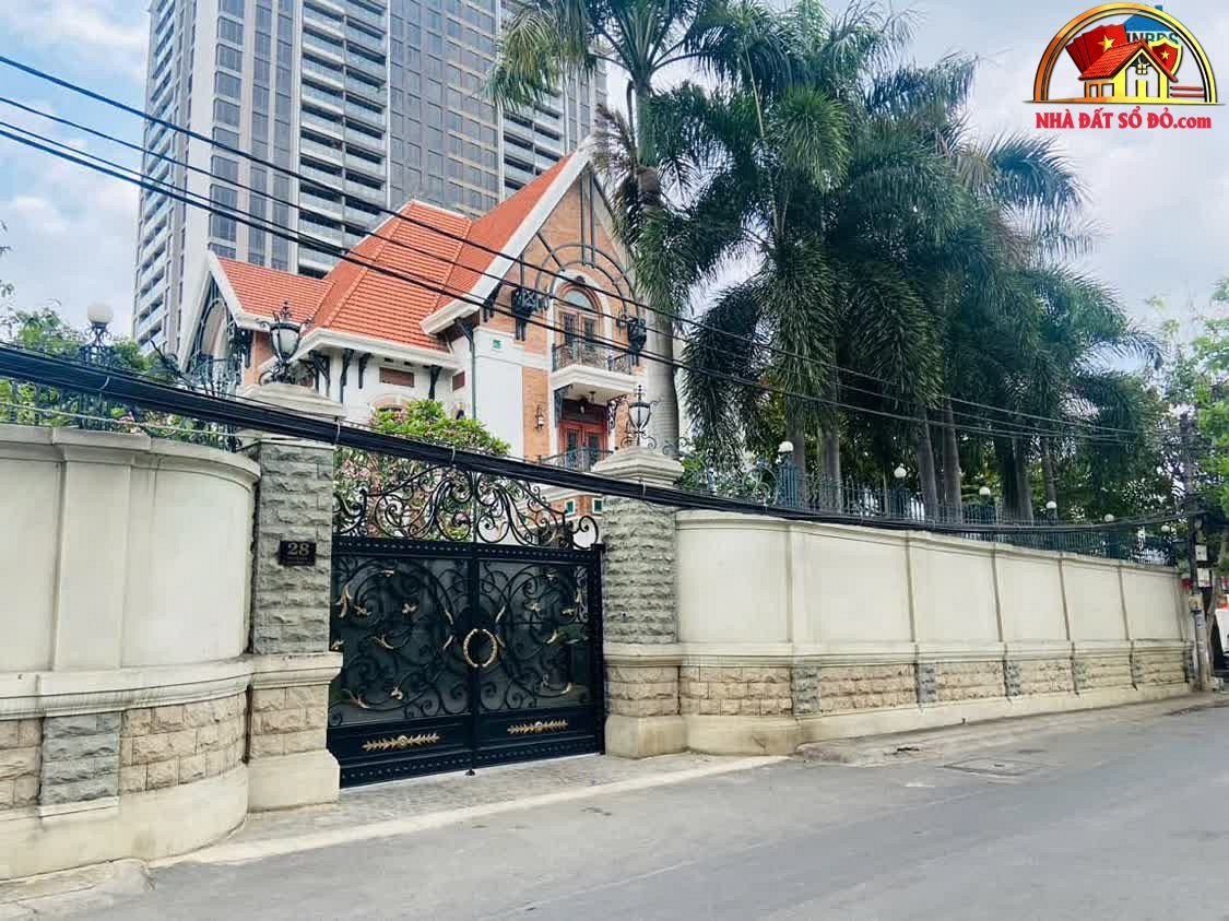 Bán nhà mặt phố sổ đỏ Quận 2, Hồ Chí Minh – Biệt thự 1215 m² giá 30 tỷ