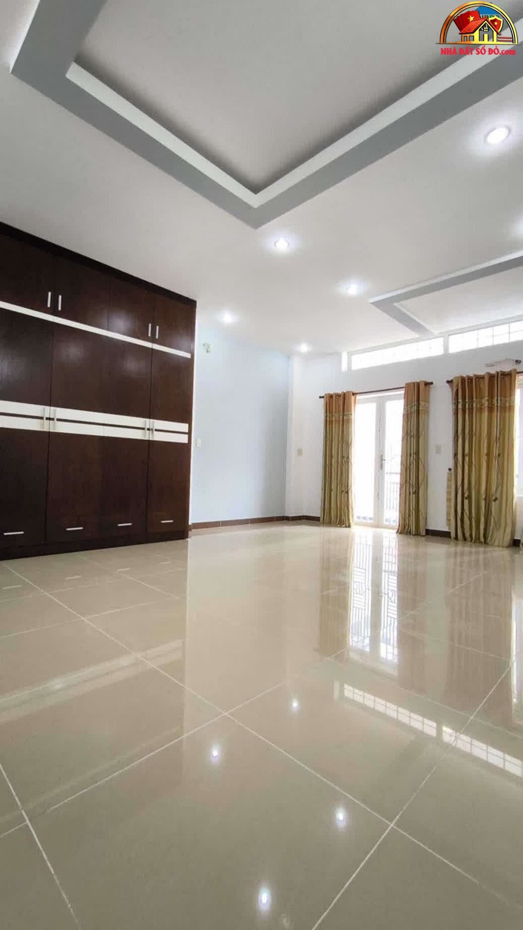Bán nhà riêng sổ đỏ Quận 3, TP.HCM, 5 tầng, 20 tỷ