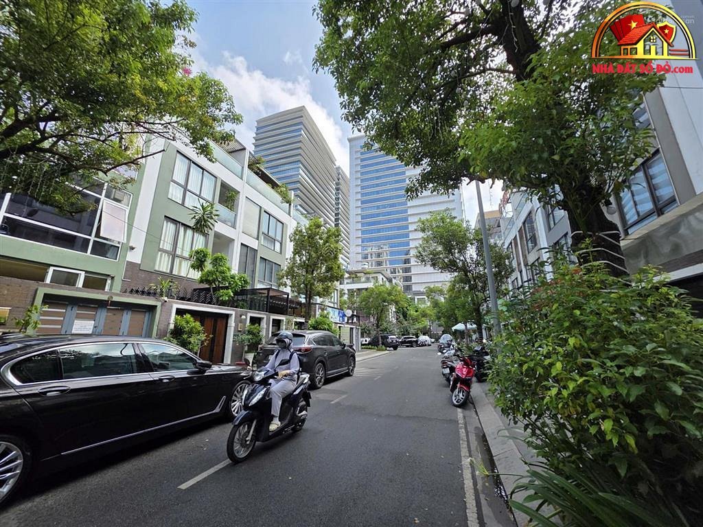 Nhà đất sổ đỏ Quận 10 Hồ Chí Minh – Villa mặt tiền đường số 6 HaDo