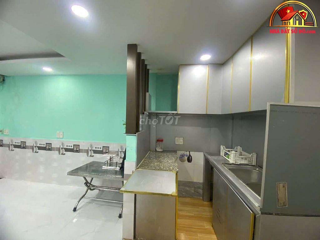Nhà đất sổ đỏ Quận 12 TP.HCM với 2PN, 24m2 chỉ 1.05 tỷ