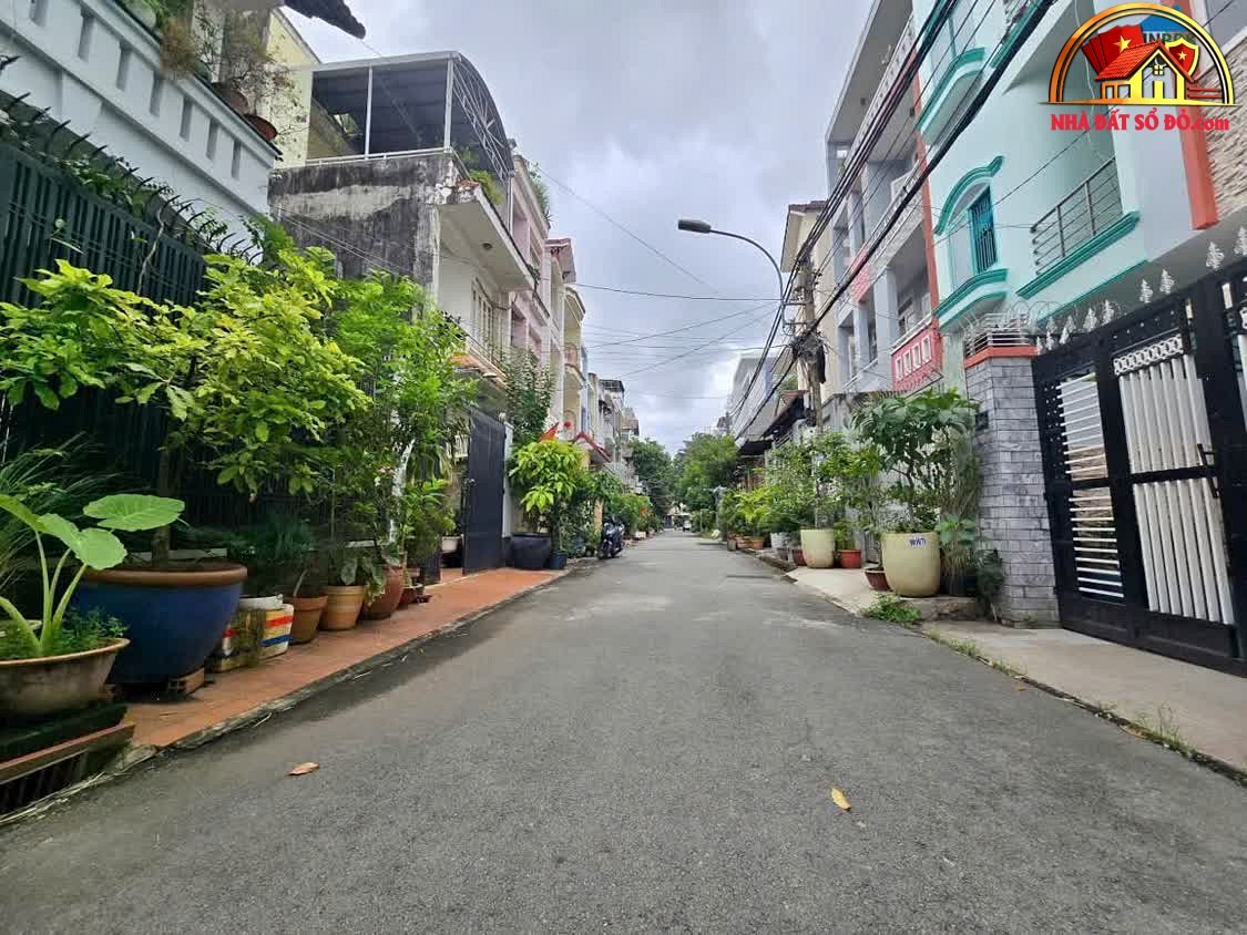 Bán nhà mặt phố sổ đỏ Quận 2, Hồ Chí Minh diện tích 128m² giá 20 tỷ