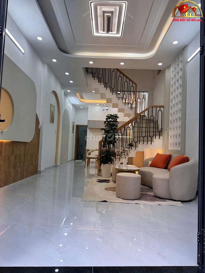 Nhà đất sổ đỏ TP.HCM mới xây tại Đường Chiến Lược, Bình Tân – Giá 3 tỷ