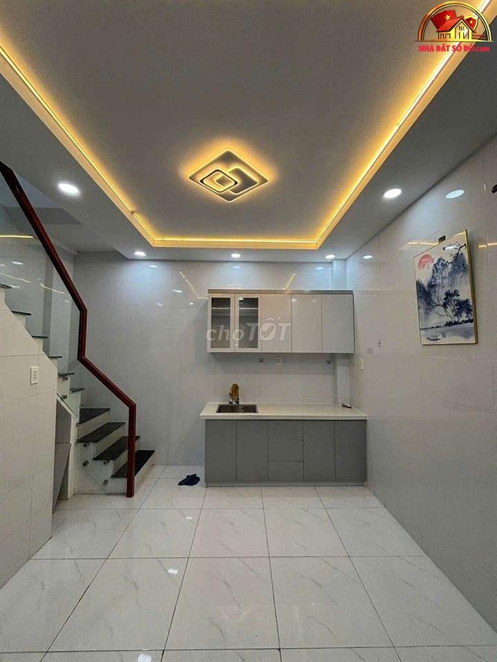 Nhà đất sổ đỏ giá 3.68 tỷ quận 11 hẻm xe hơi