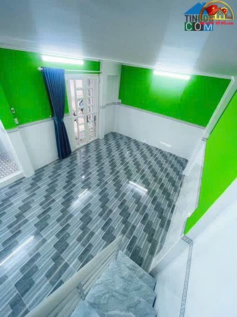 Nhà đất sổ đỏ Quận 4 Hồ Chí Minh, Hẻm gần mặt tiền đường 20m, giá thỏa thuận
