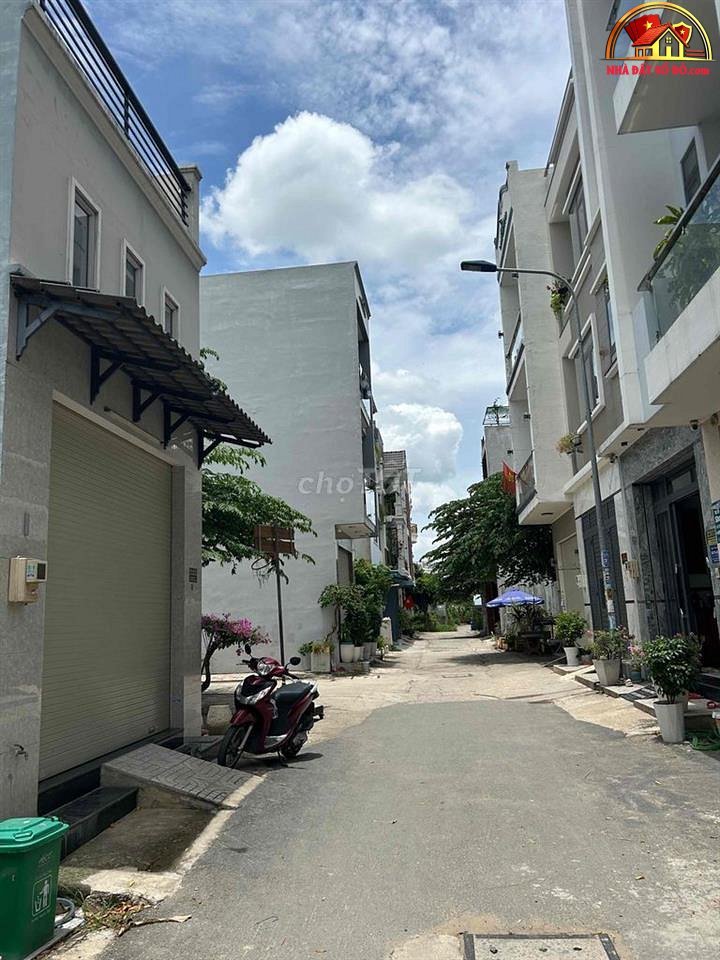 Nhà đất sổ đỏ TP.HCM – Bán nhà hẻm Bình Thành, diện tích 56 m2 chỉ 4.3 tỷ