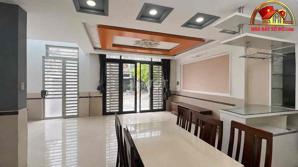 Nhà đất sổ đỏ Quận Phú Nhuận TP.HCM – Bán nhà 4 phòng ngủ giá 10.6 tỷ