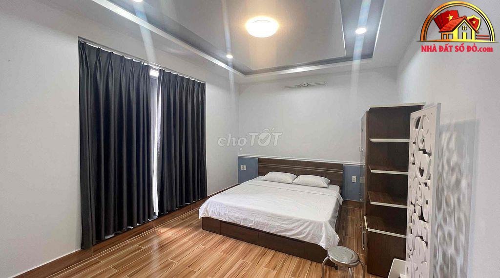 Nhà đất sổ đỏ Quận Phú Nhuận TP.HCM – Bán nhà 4 phòng ngủ giá 10.6 tỷ
