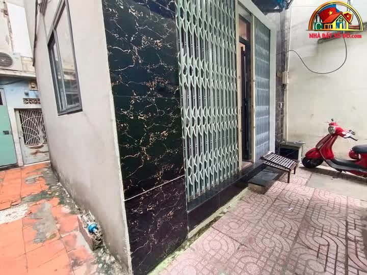 Nhà đất sổ đỏ Quận 3 TP.HCM – Bán nhà mặt phố Nguyễn Thông 4PN chỉ 4.9 tỷ