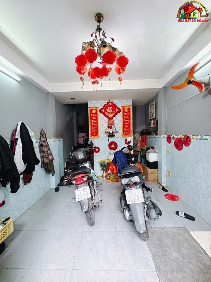 Bán nhà mặt phố 48m² giá chỉ 7.89 tỷ tại Quận 4, TP.HCM