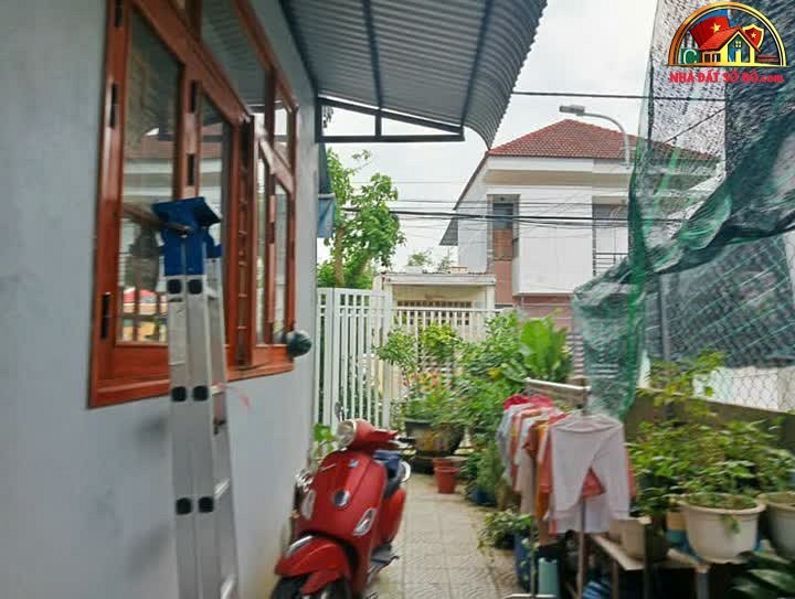 Nhà đất sổ đỏ bán căn biệt thự Ngũ Hành Sơn Đà Nẵng giá 3,2 tỷ
