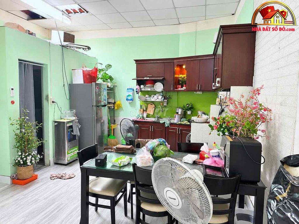 Nhà đất sổ đỏ mặt tiền đường Trương Phước Phan Quận Bình Tân TP.HCM 14 tỷ