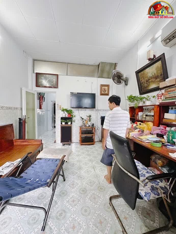 Nhà đất sổ đỏ Quận 4 Hồ Chí Minh, Bán nhà riêng 3.9 tỷ – 44m²