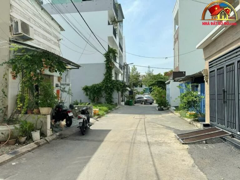 Bán đất thổ cư sổ đỏ Quận 2 Hồ Chí Minh giá chỉ 12.3 tỷ