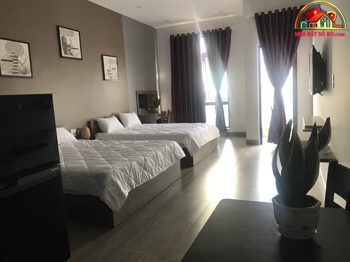 Bán nhà riêng sổ đỏ 5 tầng thang máy gần biển, giá 10,1 tỷ Đà Nẵng