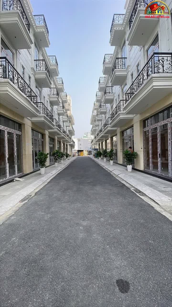 Nhà đất sổ đỏ Tân Phú Hồ Chí Minh 4 tầng 5 phòng ngủ chỉ 12.8 tỷ