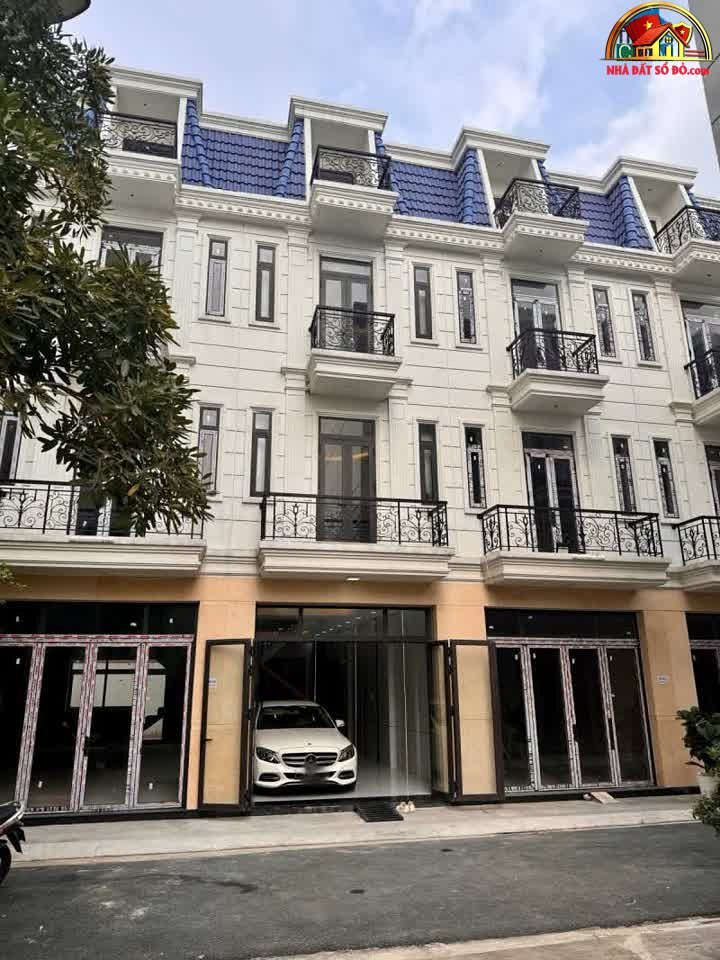 Nhà đất sổ đỏ Tân Phú Hồ Chí Minh 4 tầng 5 phòng ngủ chỉ 12.8 tỷ