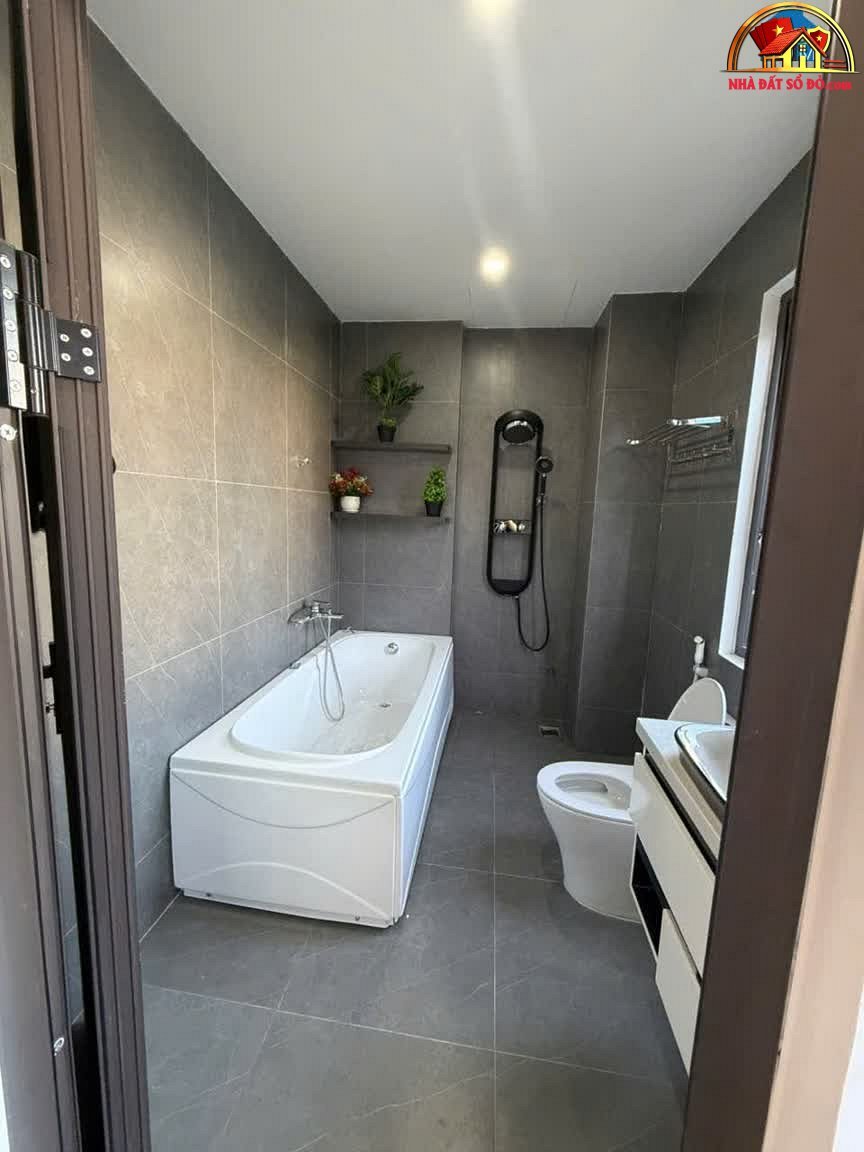 Bán nhà mặt phố sổ đỏ Sơn Trà Đà Nẵng diện tích 75… – Bán nhà mặt phố Quận Sơn Trà – Đà Nẵng giá 10 – 15 tỷ