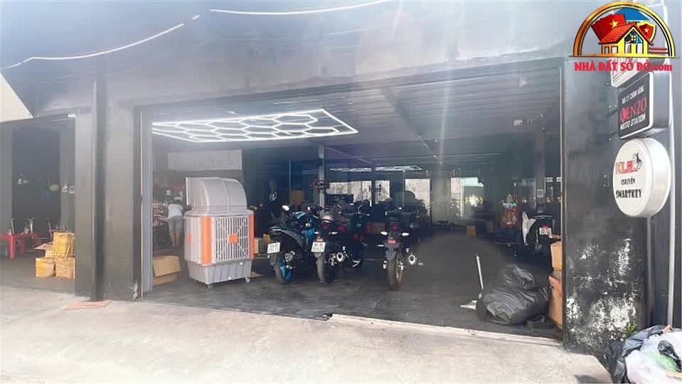 Nhà đất sổ đỏ mặt phố Gò Dưa Thủ Đức 1268m2 giá 92 tỷ