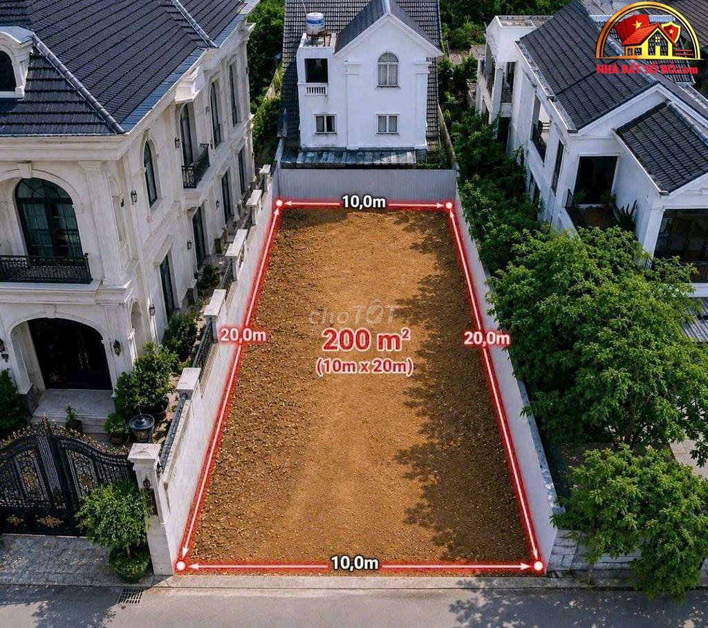 Nhà đất sổ đỏ Quận 12 TP.HCM – Đất xây biệt thự 200m2 giá 10.29 tỷ