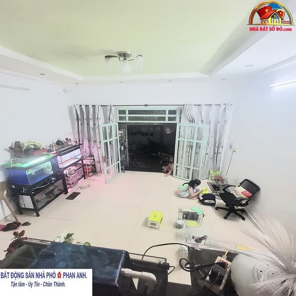 Bán nhà đất sổ đỏ Thủ Đức Hồ Chí Minh 2 tầng 2 phòng ngủ giá thỏa thuận