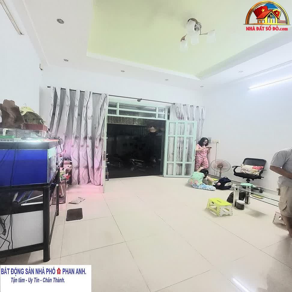 Bán nhà đất sổ đỏ Thủ Đức Hồ Chí Minh 2 tầng 2 phòng ngủ giá thỏa thuận