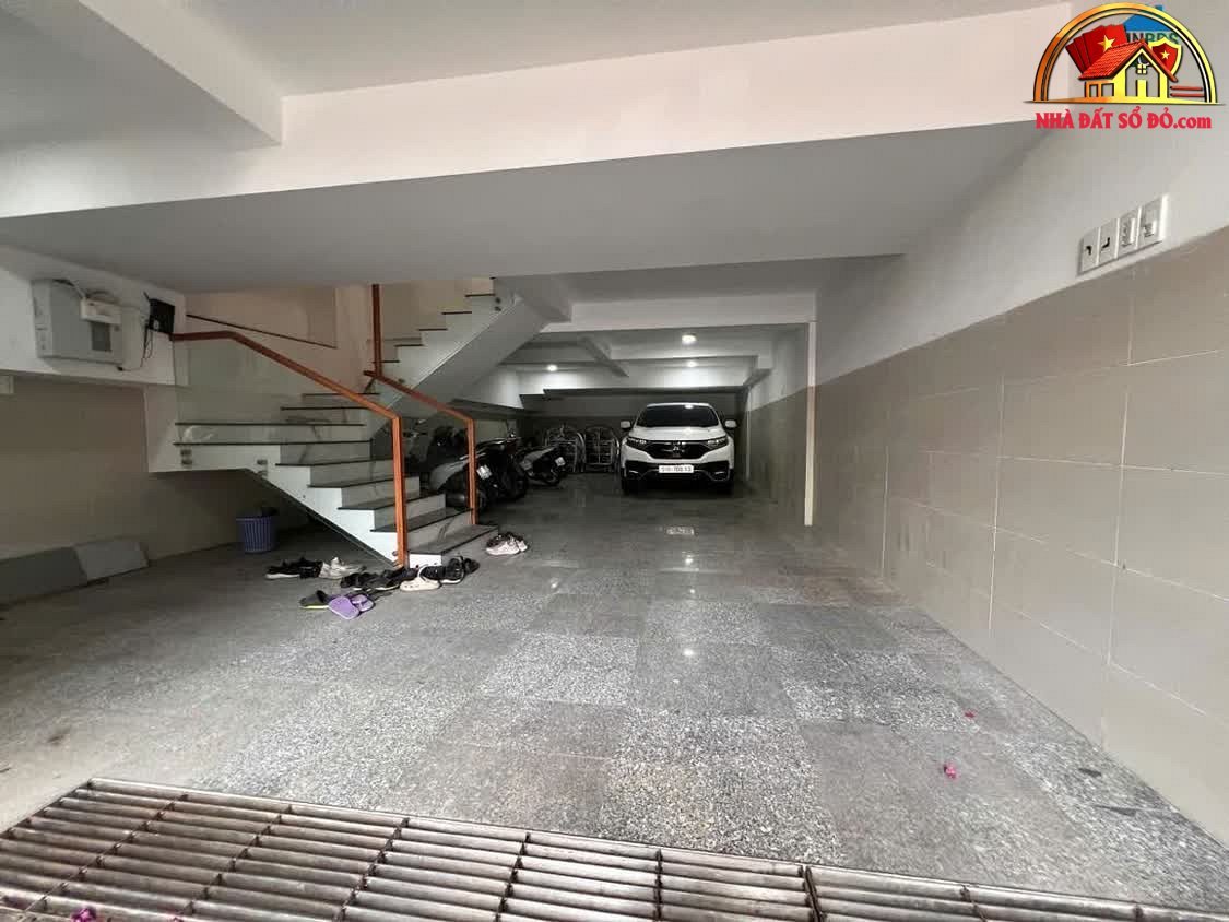 Nhà đất sổ đỏ Thủ Đức 120m² 5 tầng giá 18.5 tỷ