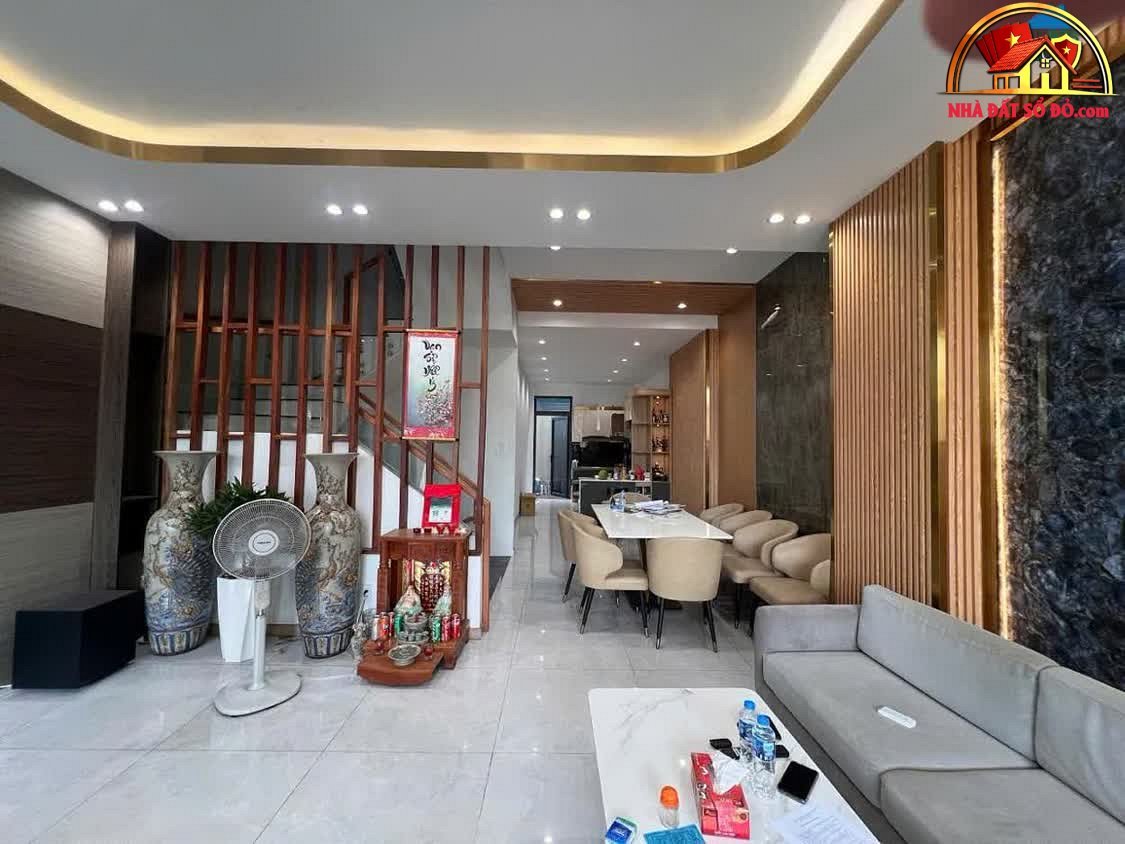 Nhà đất sổ đỏ Thủ Đức 120m² 5 tầng giá 18.5 tỷ