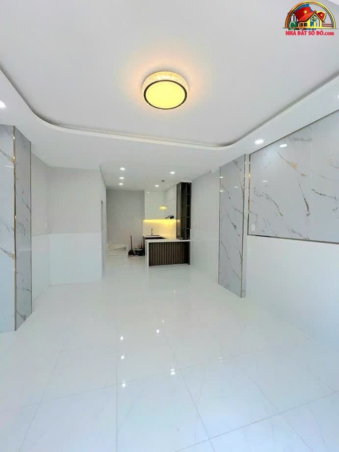 Nhà đất sổ đỏ Quận 7 Hồ Chí Minh – Bán nhà mặt phố 40m2 giá 7.15 tỷ