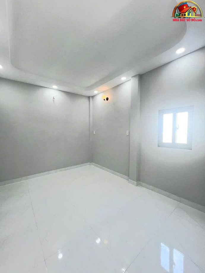 Nhà đất sổ đỏ Quận 7 Hồ Chí Minh – Bán nhà mặt phố 40m2 giá 7.15 tỷ
