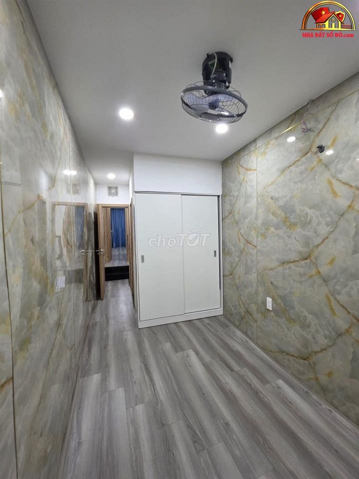 Nhà đất sổ đỏ Quận Phú Nhuận TP.HCM, 3PN 3WC giá 4.28 tỷ