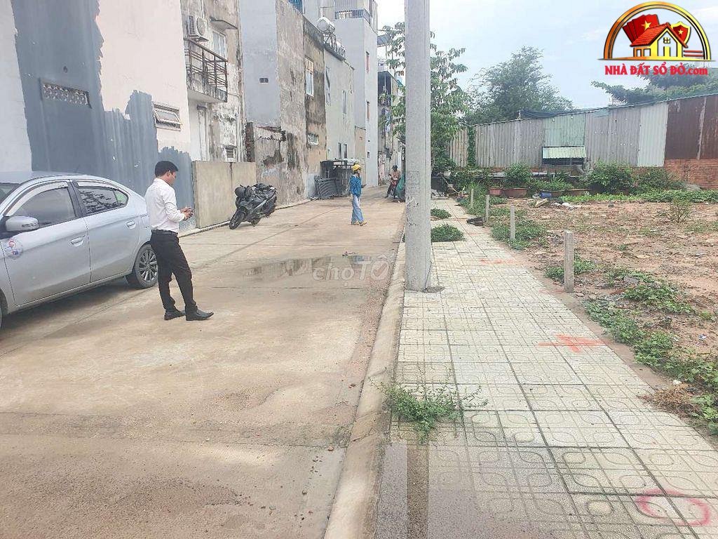 Nhà đất sổ đỏ Tân Thới Hiệp Quận 12 TP.HCM giá 3.7 tỷ diện tích 60m2