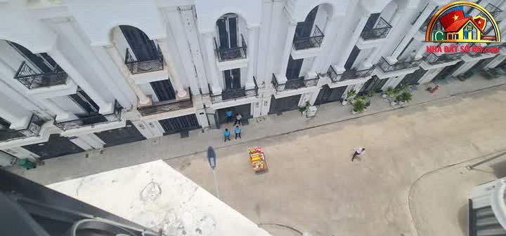 Bán căn hộ chung cư Quận 5, Hồ Chí Minh giá 5.1 tỷ có sổ đỏ