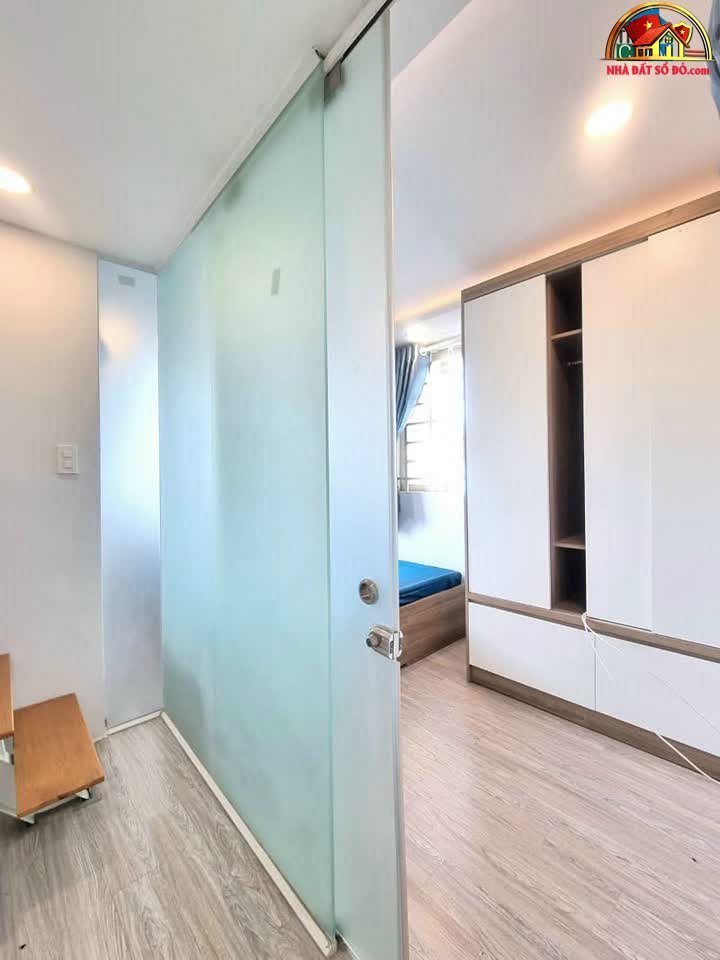 Bán nhà riêng sổ đỏ 2MT hẻm 1806 Huỳnh Tấn Phát Nhà Bè