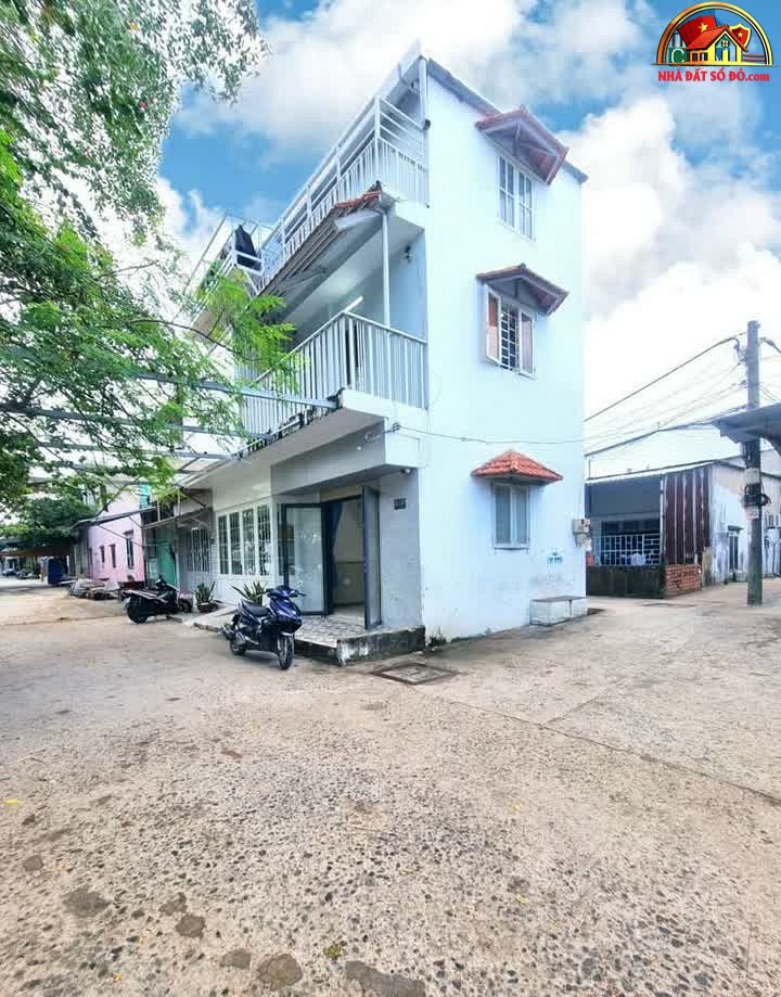 Bán nhà riêng sổ đỏ 2MT hẻm 1806 Huỳnh Tấn Phát Nhà Bè