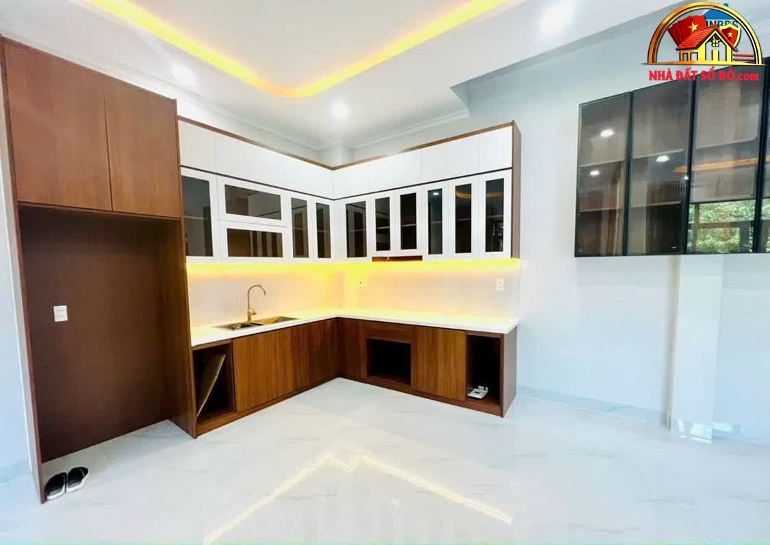 Nhà đất sổ đỏ Quận 2 TP.HCM – Bán nhà riêng 60 m² giá 6,9 tỷ