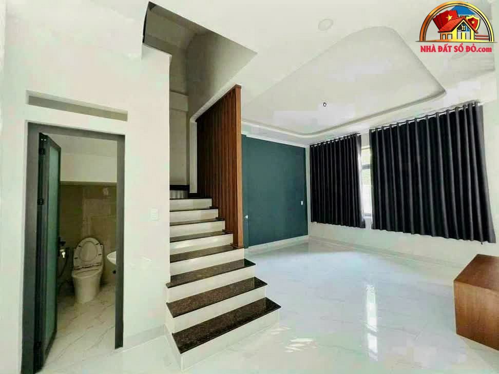 Nhà đất sổ đỏ Quận 2 TP.HCM – Bán nhà riêng 60 m² giá 6,9 tỷ